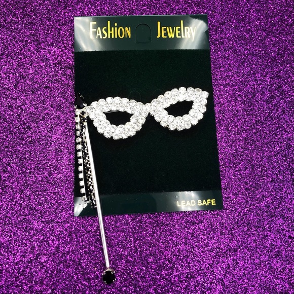 Fashion Jewelry Jewelry - Rhinestone Mask Silver Black Clear Pin Brooch